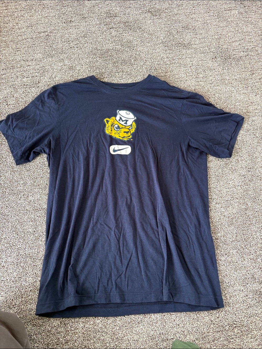 Nike Navy Blue T-Shirt university of Michigan